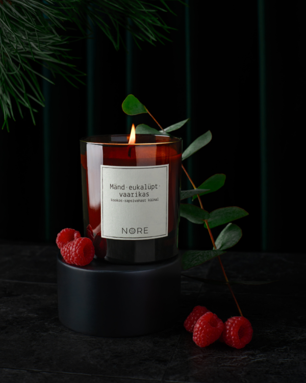 Mänd•eukalüpt•vaarikas küünal 220g